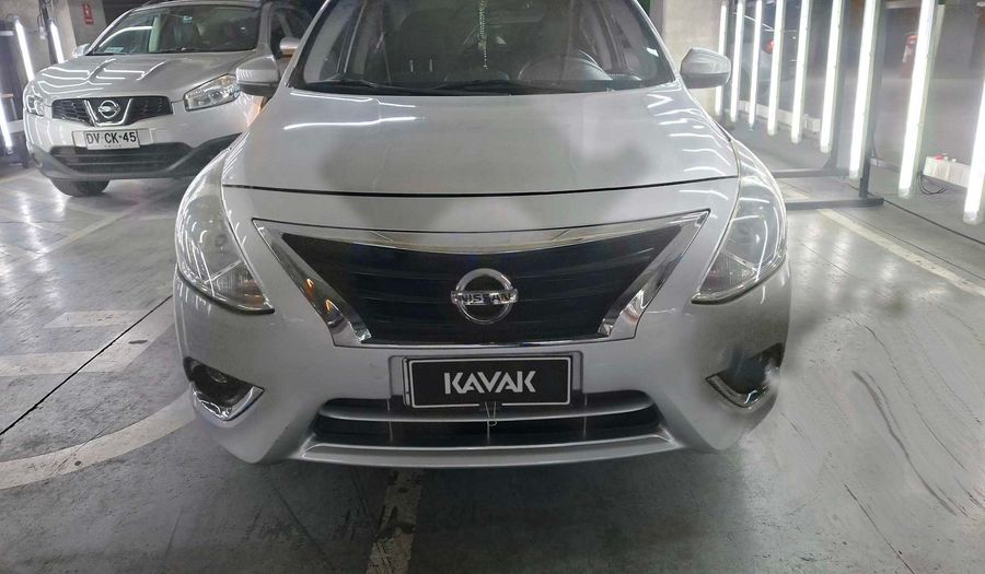 Nissan Versa 1.6 SENSE Sedan 2018