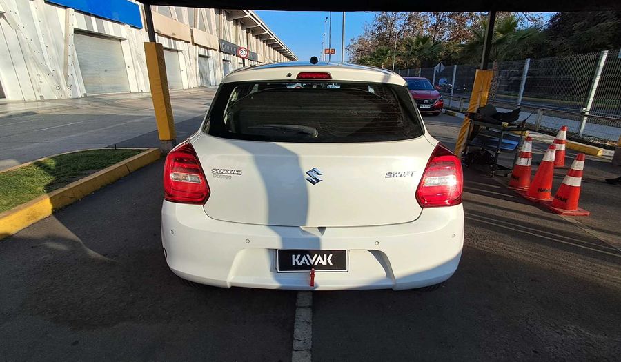Suzuki Swift 1.2 AUTO GLX Hatchback 2021