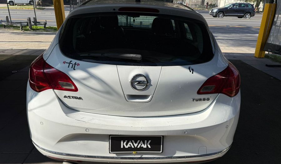 Opel Astra 1.6 TURBO ENJOY AUTO Hatchback 2014
