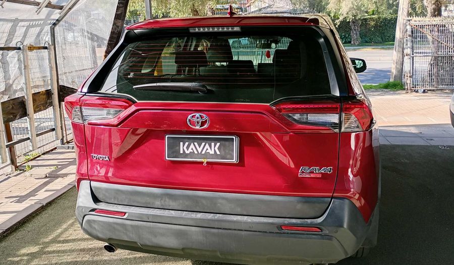 Toyota Rav4 2.0 LE Suv 2022