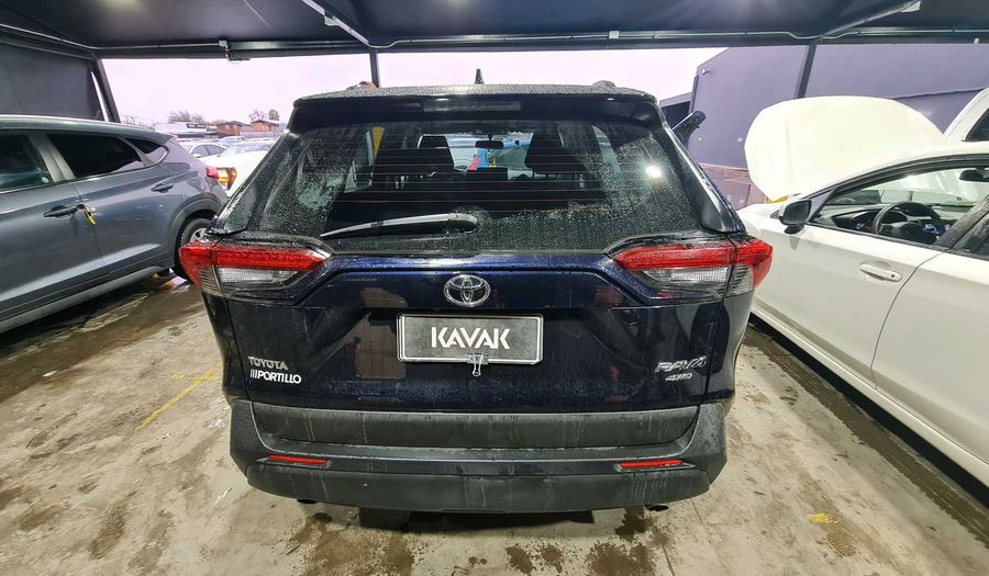 Toyota Rav4 2.0 LE 4WD Suv 2022