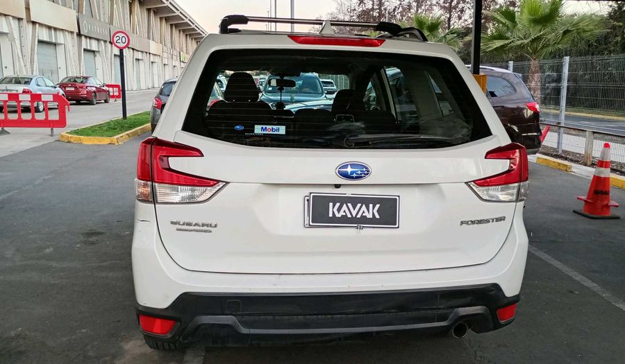 Subaru Forester 2.0 CVT DYNAMIC 4WD Suv 2021