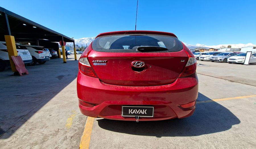 Hyundai Accent 1.6 RB GLS AC 2AB ABS Hatchback 2015
