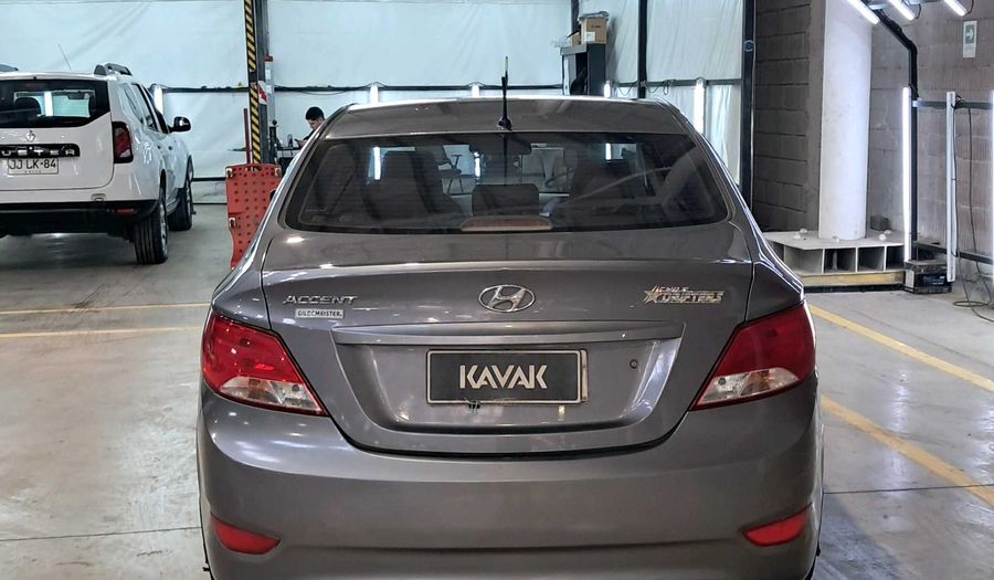 Hyundai Accent 1.4 RB GL AC Sedan 2014