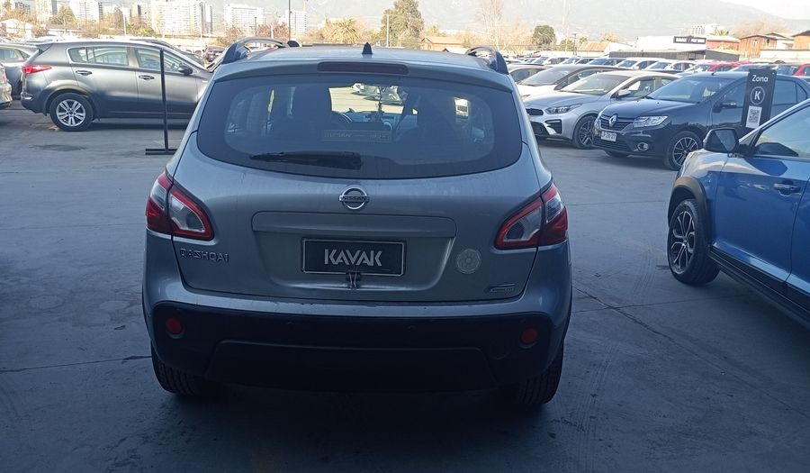 Nissan Qashqai 2.0 CVT Hatchback 2014