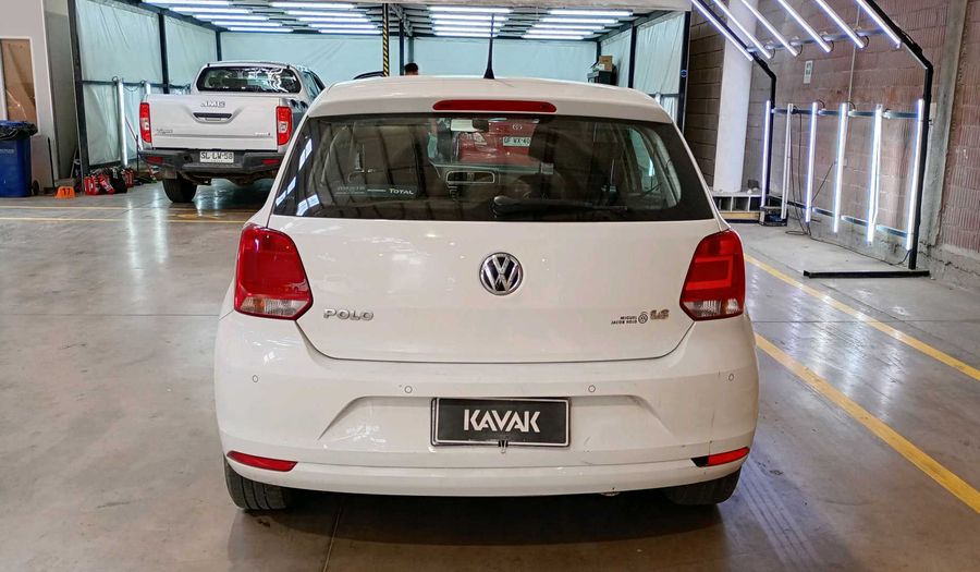 Volkswagen Polo 1.6 HIGHLINE Hatchback 2017