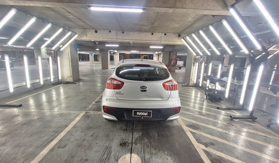 Kia Rio 5 1.2 EX 5HB Hatchback 2016