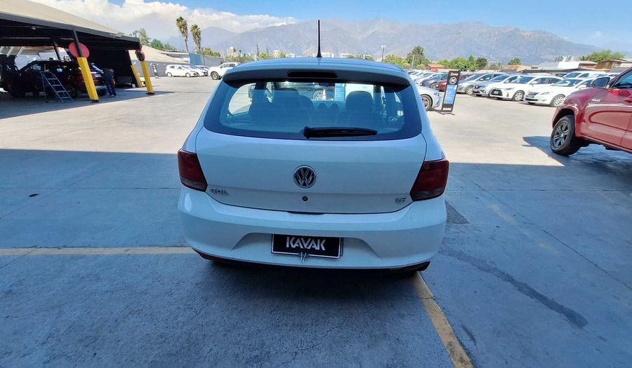 Volkswagen Gol 1.6 TRENDLINE Sedan 2013