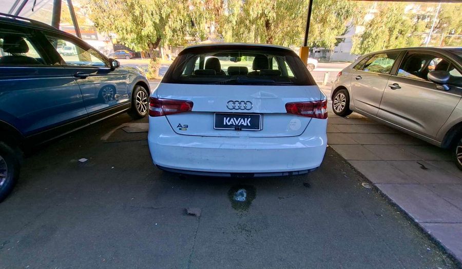 Audi A3 1.2 TFSI ATTRACTION Hatchback 2014