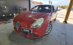 Alfa Romeo • Giulietta