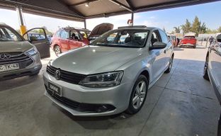 Volkswagen • Vento