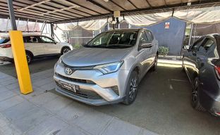 Toyota • RAV4