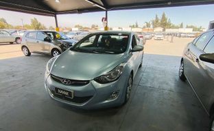 Hyundai • Elantra