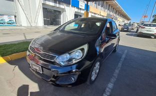 Kia • RIO 5