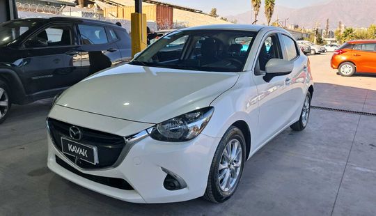 Mazda • Mazda 2