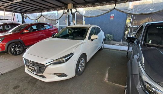 Mazda • Mazda 3