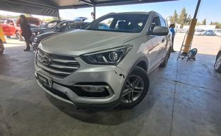 Hyundai • Santa Fe