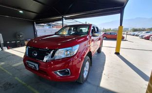 Nissan • Navara