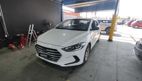 Hyundai • Elantra