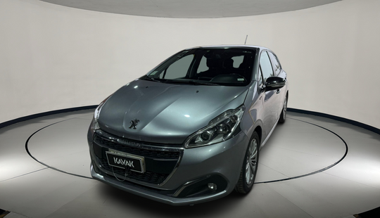Peugeot • 208