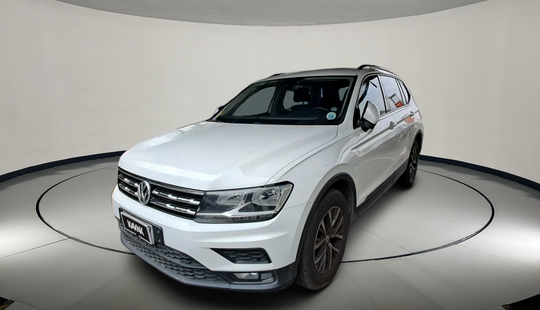 Volkswagen • Tiguan