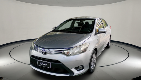 Toyota • Yaris