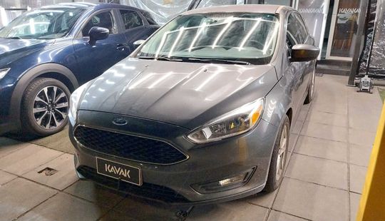 Ford • Focus