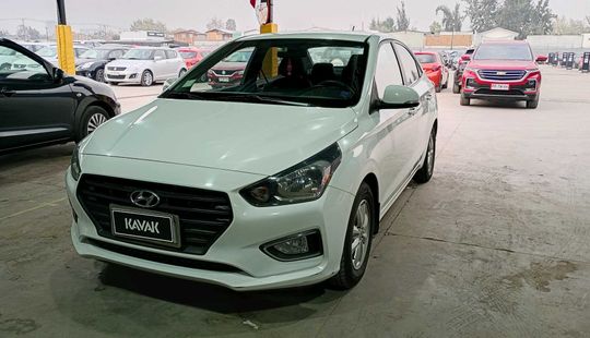 Hyundai • VERNA