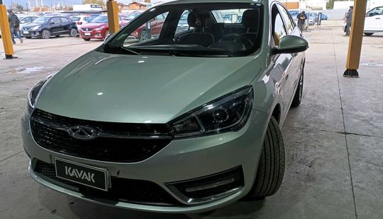 Chery • Arrizo 5