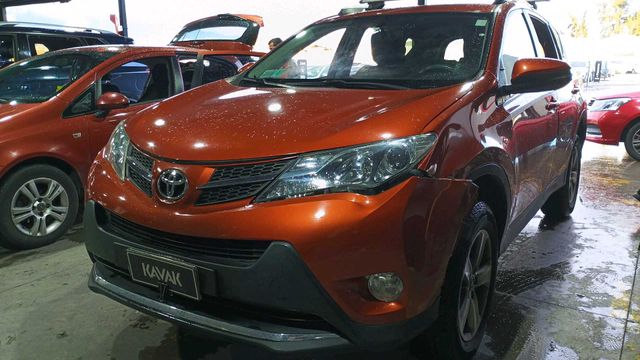 Toyota • RAV4