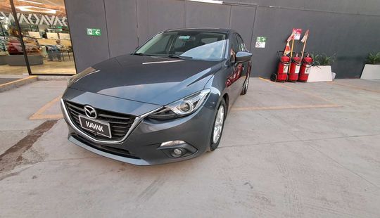Mazda • Mazda 3
