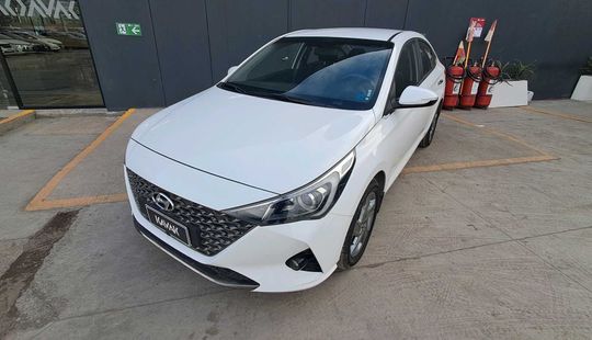 Hyundai • Accent