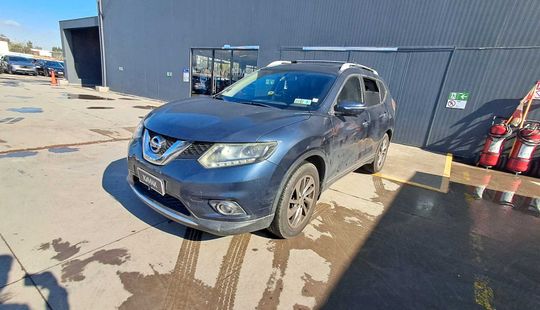 Nissan • X-Trail