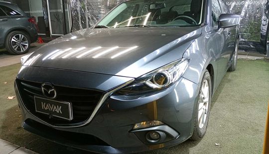 Mazda • Mazda 3