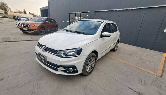 Volkswagen • Gol