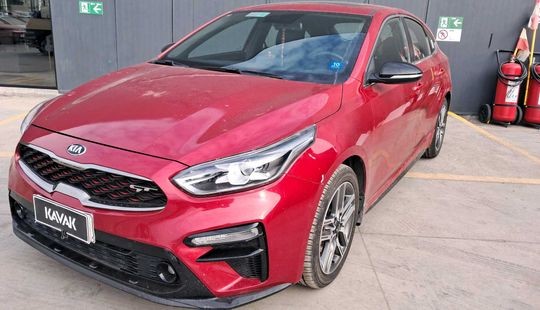 Kia • CERATO 5