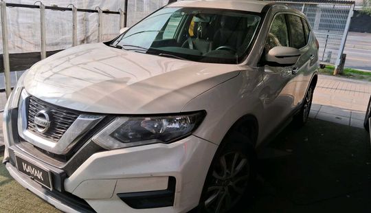 Nissan • X-Trail