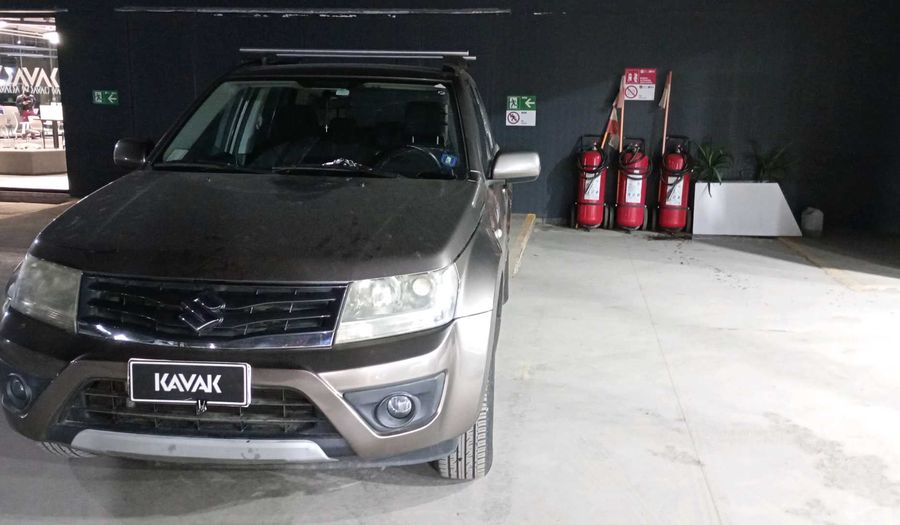 Suzuki Grandnomade 2.4 GLX SPORT Suv 2015