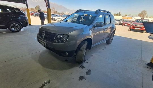 Renault • Duster