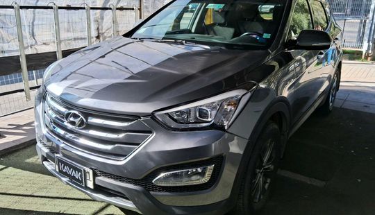 Hyundai • Santa Fe