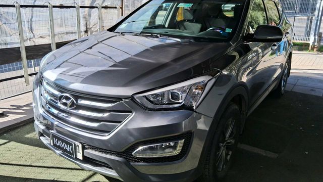 Hyundai • Santa Fe