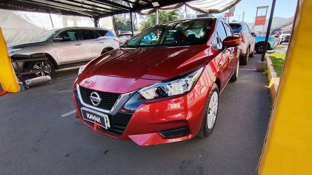 Nissan Versa 1.6 SENSE
