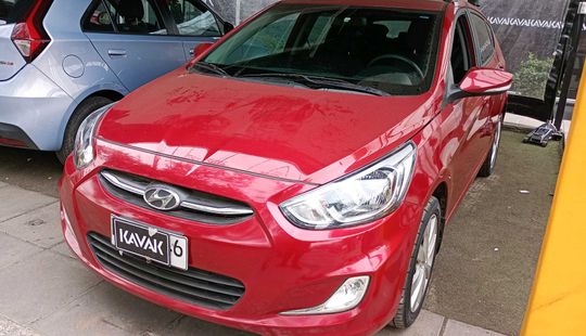 Hyundai • Accent