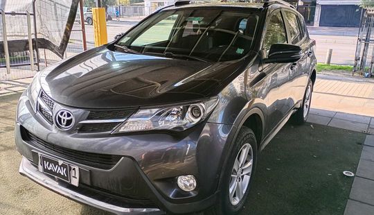 Toyota • RAV4
