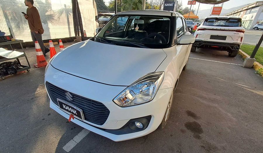 Suzuki Swift 1.2 AUTO GLX Hatchback 2021