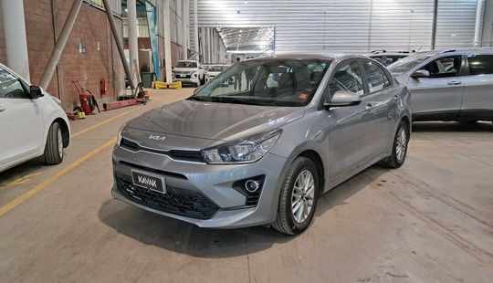 Kia • RIO 4