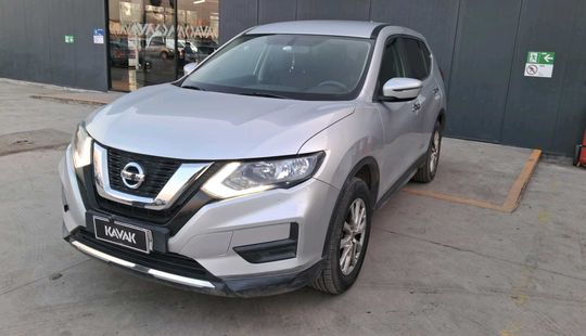 Nissan • X-Trail