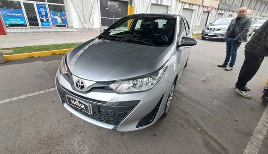 Toyota • Yaris