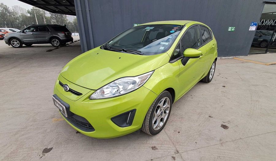 Ford Fiesta 1.6 SE Hatchback 2013