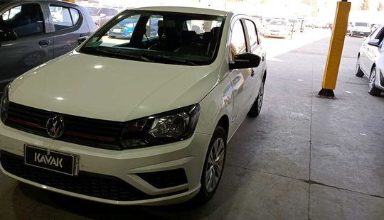 Volkswagen • Gol